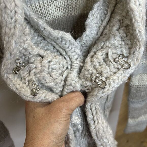 Free People Women's Size‎ Small Cardigan Sweater Gray - Picture 5 of 7